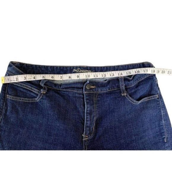 Old Navy Women's Jeans - Picture 4 of 7